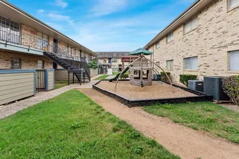 6700 Chimney Rock Rd, Houston, TX 77081 photo 7