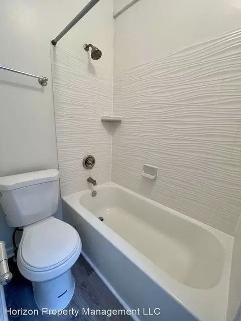 2228 Mount Royal Ter, Baltimore, MD 21217 photo 3