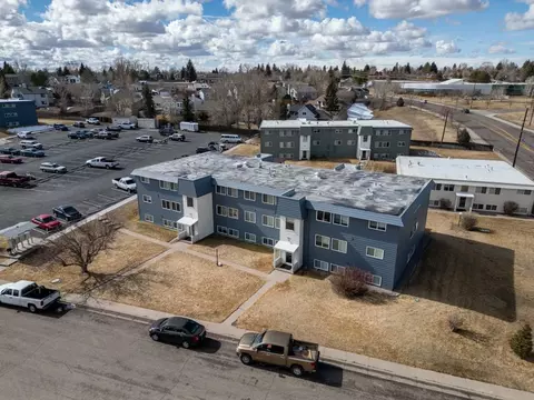 2500 Windwood Dr, Cheyenne, WY 82001