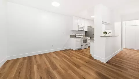 7513 Fountain Ave, Los Angeles, CA 90046