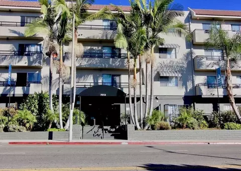 7513 Fountain Ave, Los Angeles, CA 90046