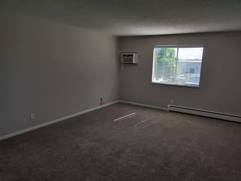 4901-4903 4905-4907 W 27th St, Greeley, CO 80634