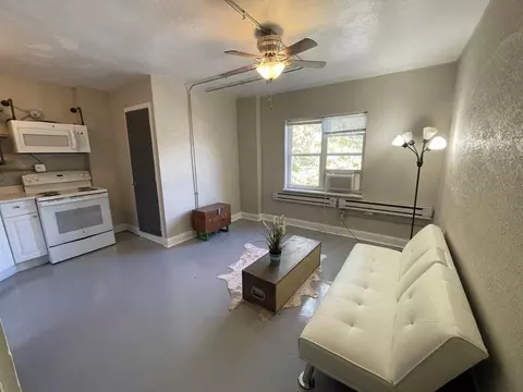 3136 Grand Ave, Kansas City, MO 64111