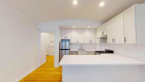 2600 Van Ness Ave, San Francisco, CA 94109