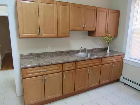 116 Bloomfield Ave, Montclair, NJ 07042