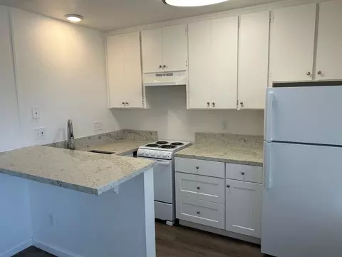 7111 Waite Dr, La Mesa, CA 91941