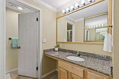 11330 NE 36th Pl, Bellevue, WA 98004 photo 18