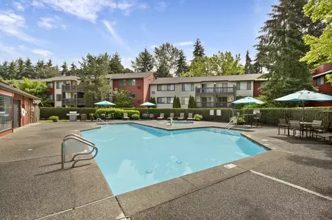 11330 NE 36th Pl, Bellevue, WA 98004 photo 32