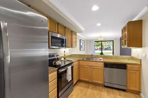 11330 NE 36th Pl, Bellevue, WA 98004 photo 10