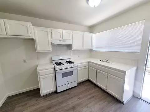 525 S Eremland Dr, Covina, CA 91723
