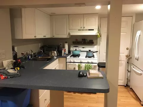 862 E 5th St, Boston, MA 02127