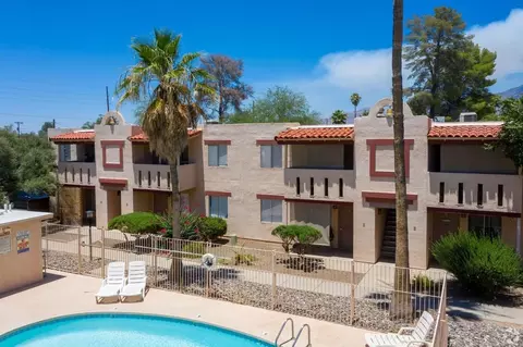 2850 N Alvernon Way, Tucson, AZ 85712