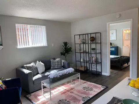 1436 Macon St, Aurora, CO 80010