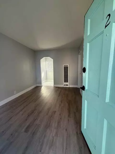 924 Termino Ave, Long Beach, CA 90804