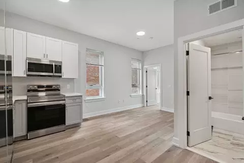 342 W Girard Ave, Philadelphia, PA 19123