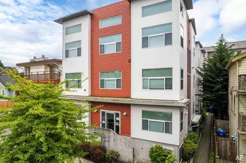 1715 NW 58th St, Seattle, WA 98107