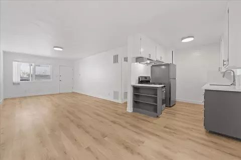 6615 Franklin Ave, Los Angeles, CA 90028