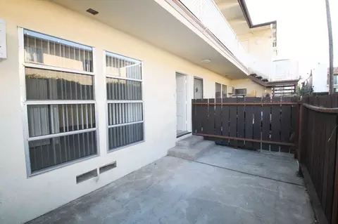 5320 5330 Ben Ave #5320-5320, Valley Village, CA 91607