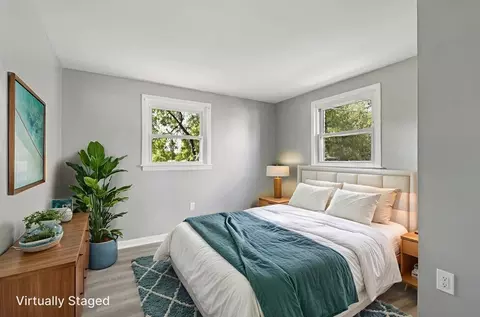 71 Lakeland Rd, Blackwood, NJ 08012