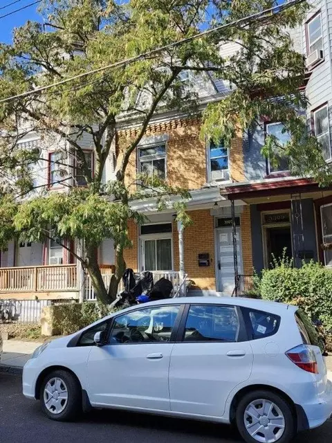 3307 Juliet St, Pittsburgh, PA 15213