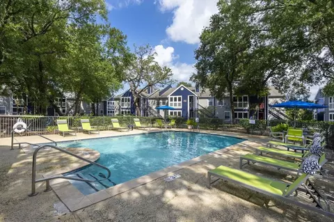 3300 Rollingbrook Dr, Baytown, TX 77521 photo 3