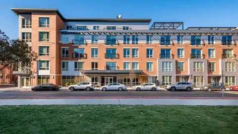249 3rd St, Cambridge, MA 02142