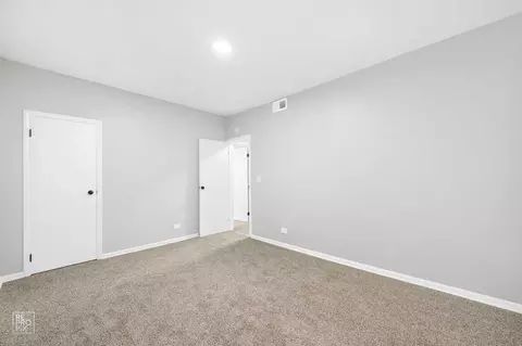 5015 S Champlain Ave, Chicago, IL 60615 photo 26