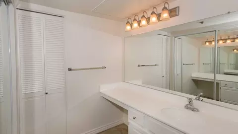 201 W Fairview Ave, Glendale, CA 91202 photo 19