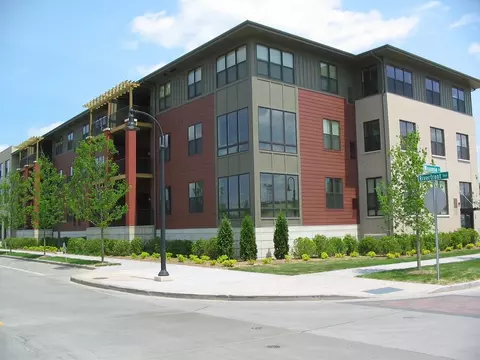315 Riverfront Ter, Eau Claire, WI 54703
