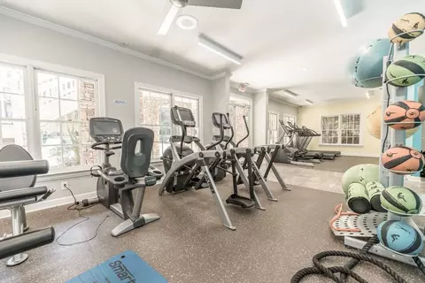 100 Chattahoochee Cir, Roswell, GA 30075 photo 12