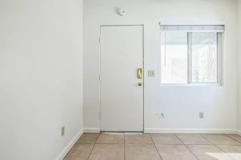 588 E Mel Ave, Palm Springs, CA 92262