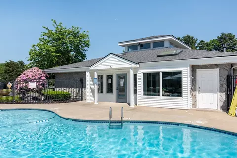 45 Wheeler Cir, Stoughton, MA 02072 photo 86