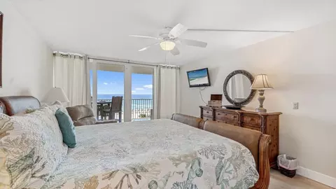 Thomas Dr, Panama City, FL 32408