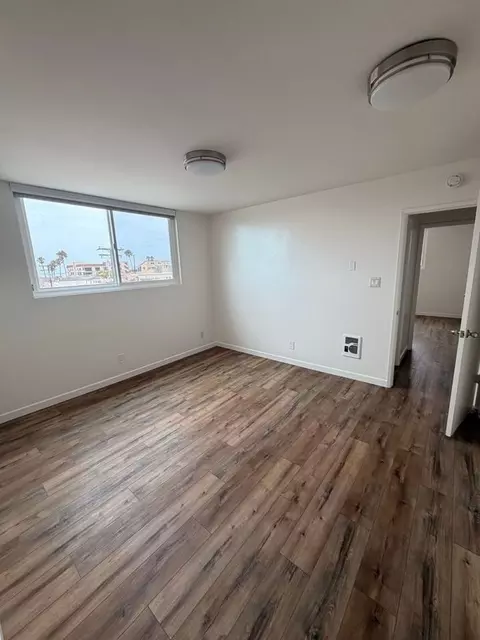 99 63rd Pl, Long Beach, CA 90803 photo 8