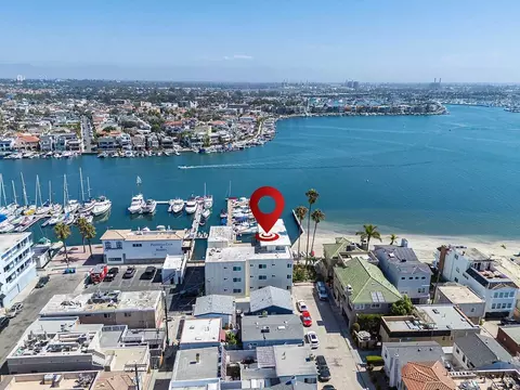 99 63rd Pl, Long Beach, CA 90803 photo 17