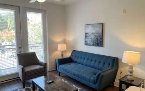 10105 Westside Pkwy, Alpharetta, GA 30009
