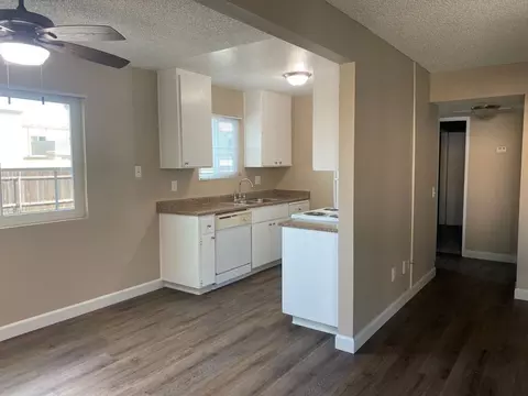 5727 Sutter Ave, Carmichael, CA 95608 photo 2