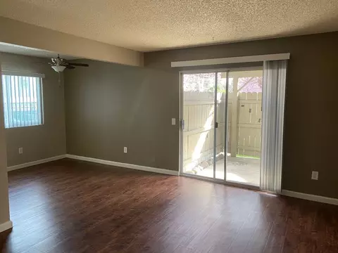 5727 Sutter Ave, Carmichael, CA 95608 photo 13