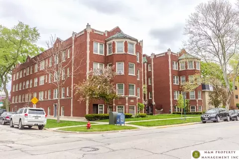 458 Washington Blvd, Oak Park, IL 60302