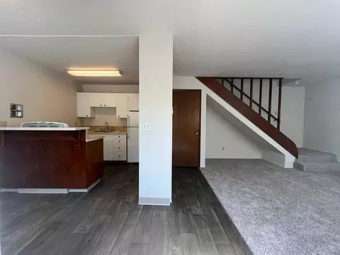 3250 SE 15th Ave, Portland, OR 97202