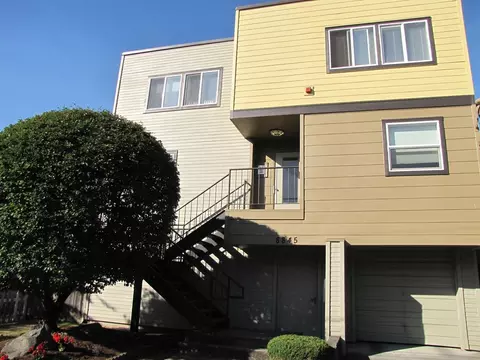 8845 Midvale Ave N, Seattle, WA 98103