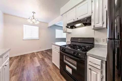 2447 Harry Wurzbach Rd, San Antonio, TX 78209