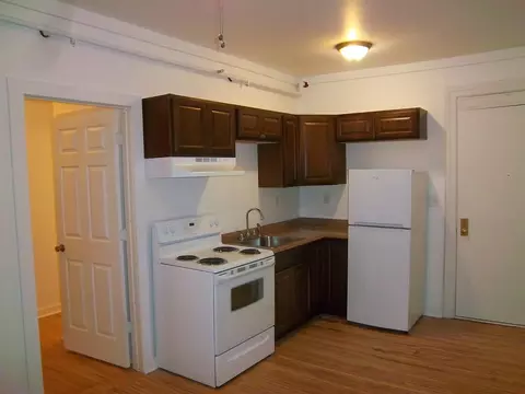 101 W 3rd St, Duluth, MN 55806