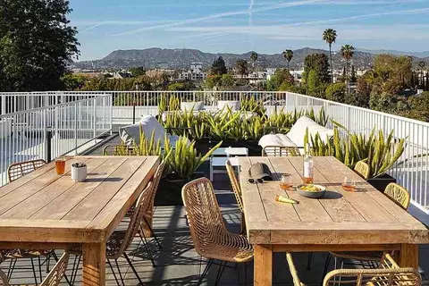 4847 Beverly Blvd, Los Angeles, CA 90004 photo 3