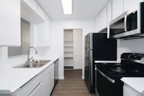 9071 Dallas St, La Mesa, CA 91942
