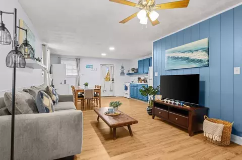 1427 W Ocean View Ave, Norfolk, VA 23503