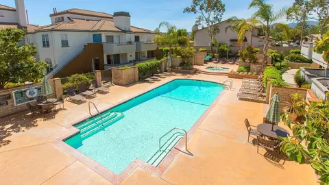 23516 Magic Mountain Pkwy, Valencia, CA 91355 photo 34