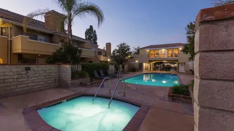 23516 Magic Mountain Pkwy, Valencia, CA 91355 photo 35