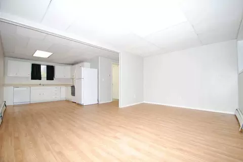 648 Rebecca St, College, AK 99709