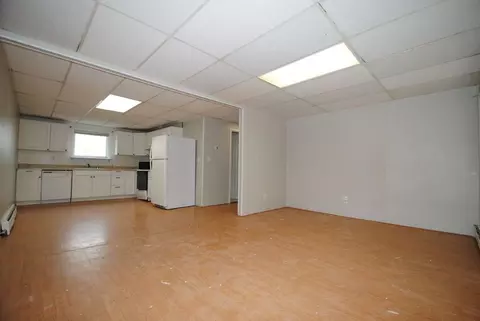 648 Rebecca St, College, AK 99709
